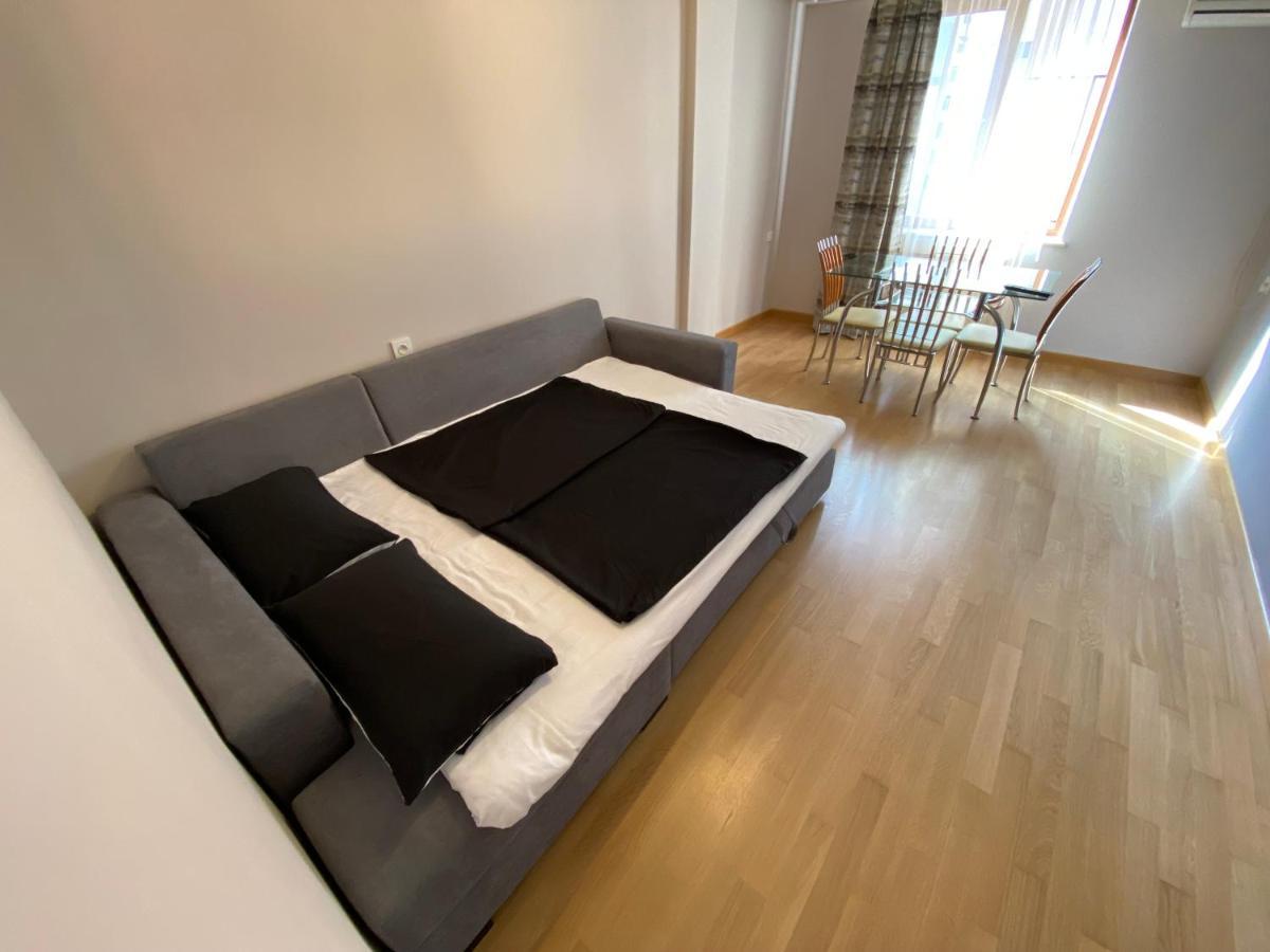 Northern Avenue Apartment Yerevan Exterior photo